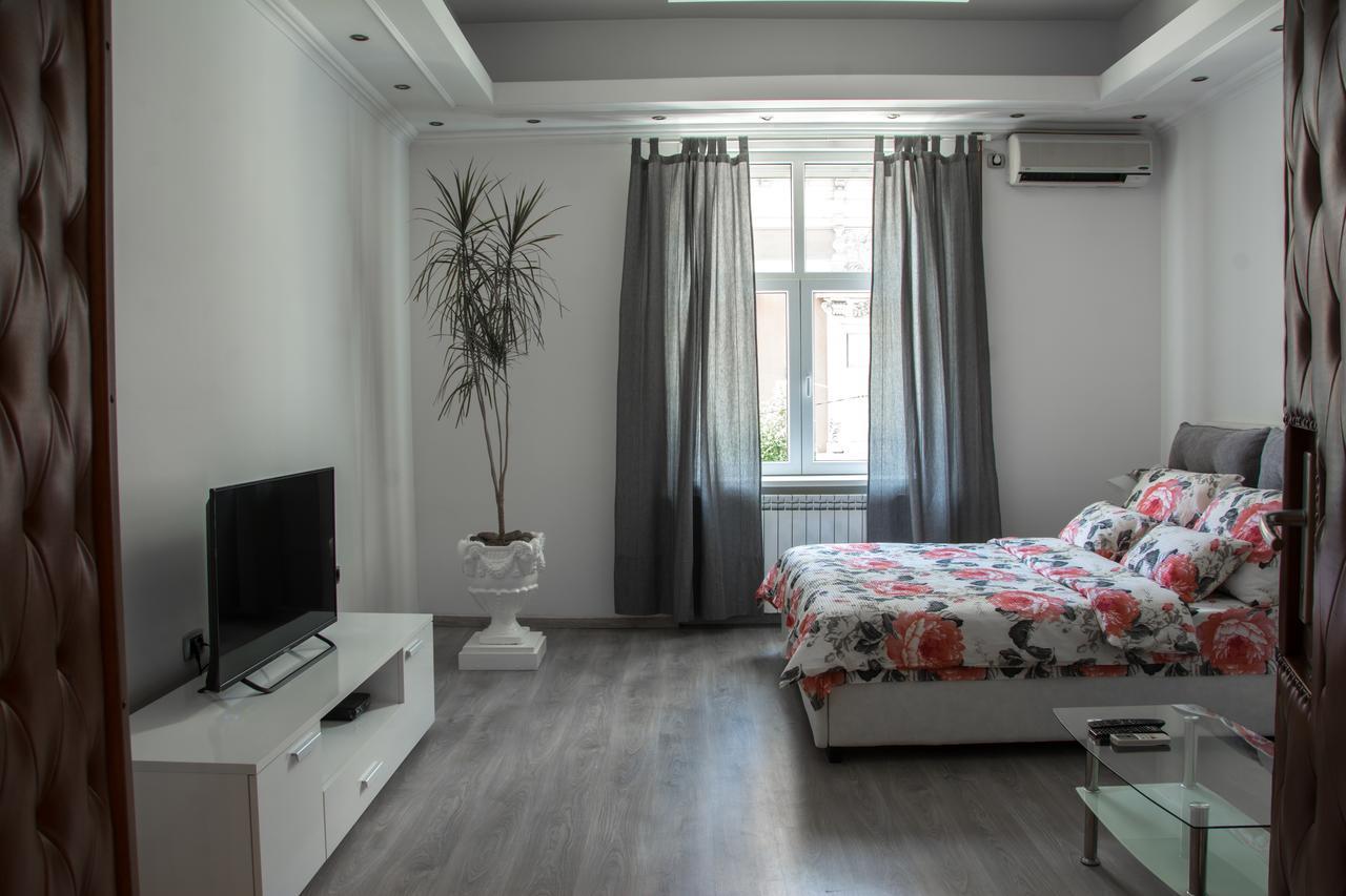 Apartment Petra 072 Belgrado Esterno foto